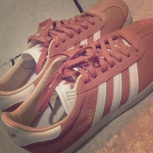Adidas Gazelle Shoes